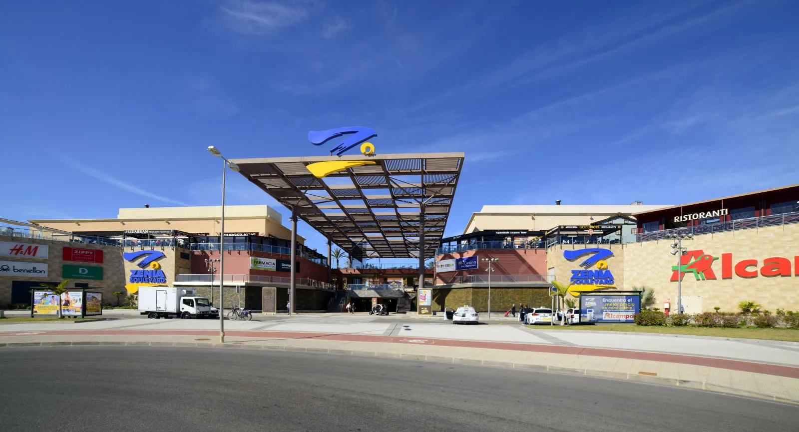 LA-ZENIA-012 ZONA TURÍSTICA DE LA ZENIA - CENTRO COMERCIAL